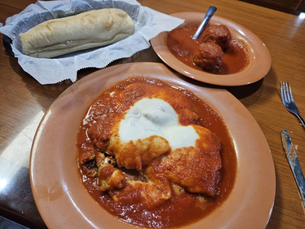 Rigatoni\\\'s Pizzeria & Italian 3
